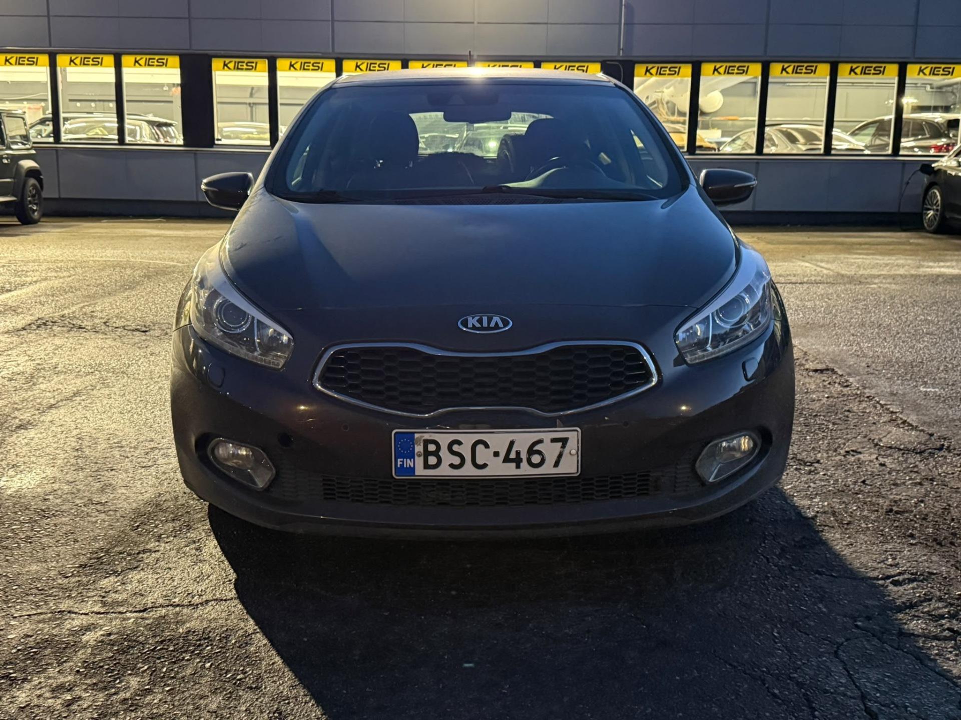 Pienoiskuva 3: 2013 Kia Ceed