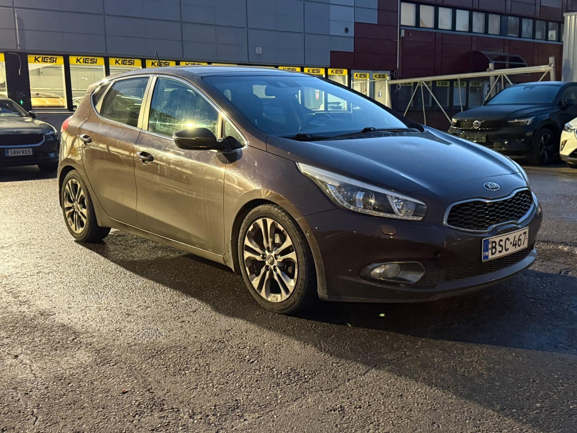 Pienoiskuva 2: 2013 Kia Ceed