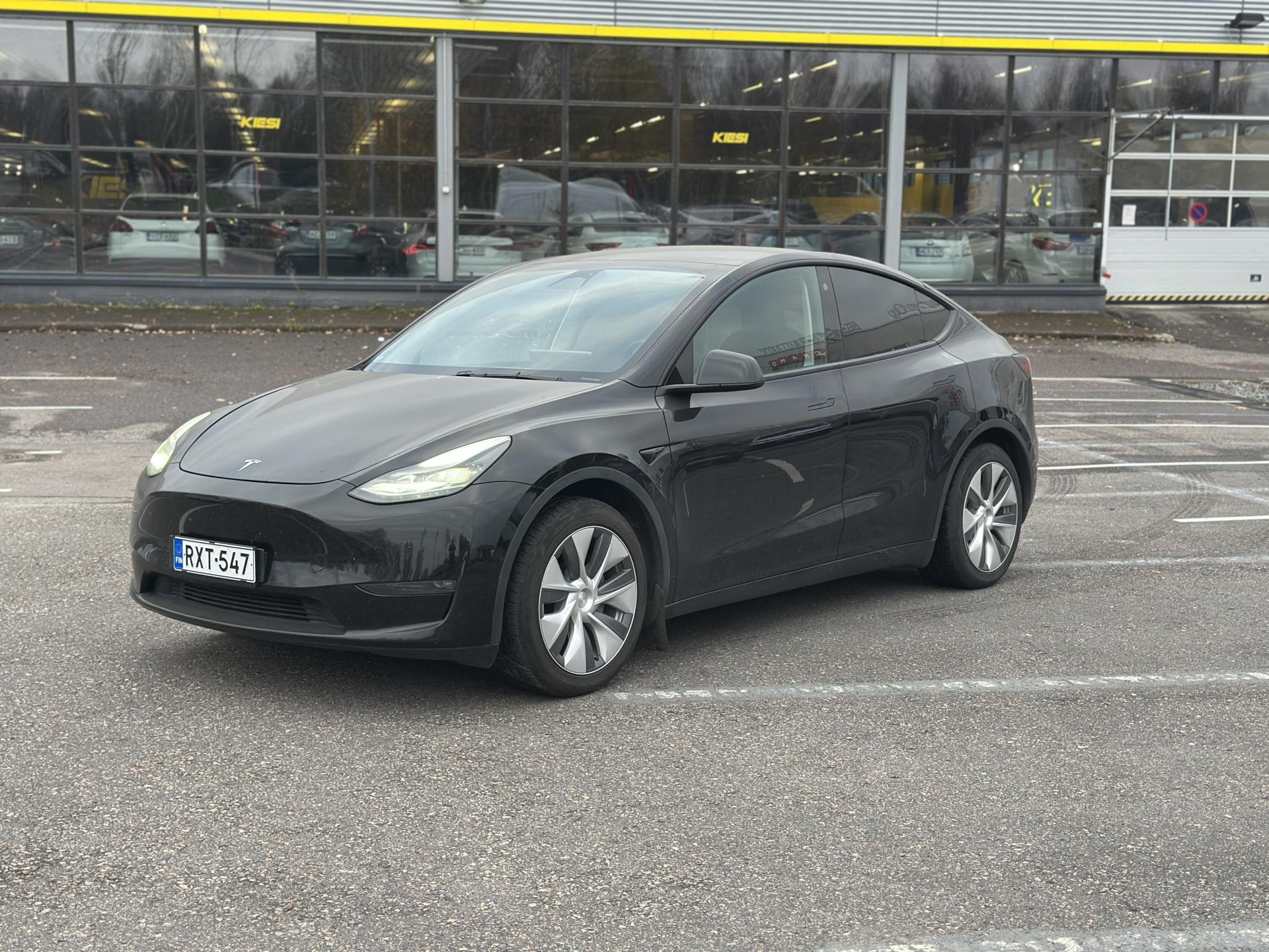 Pienoiskuva 3: 2023 Tesla Model Y