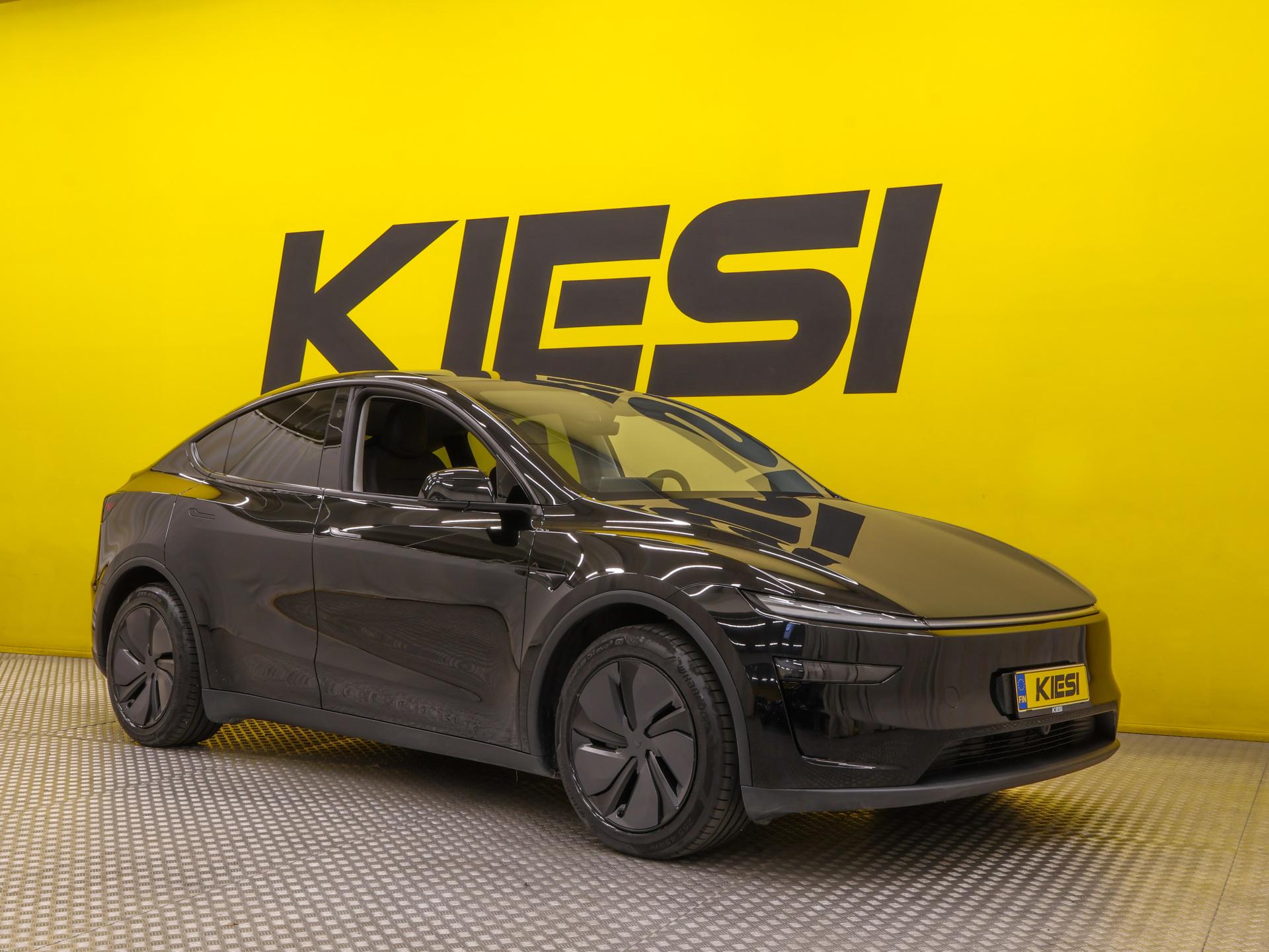 2025 Tesla Model Y