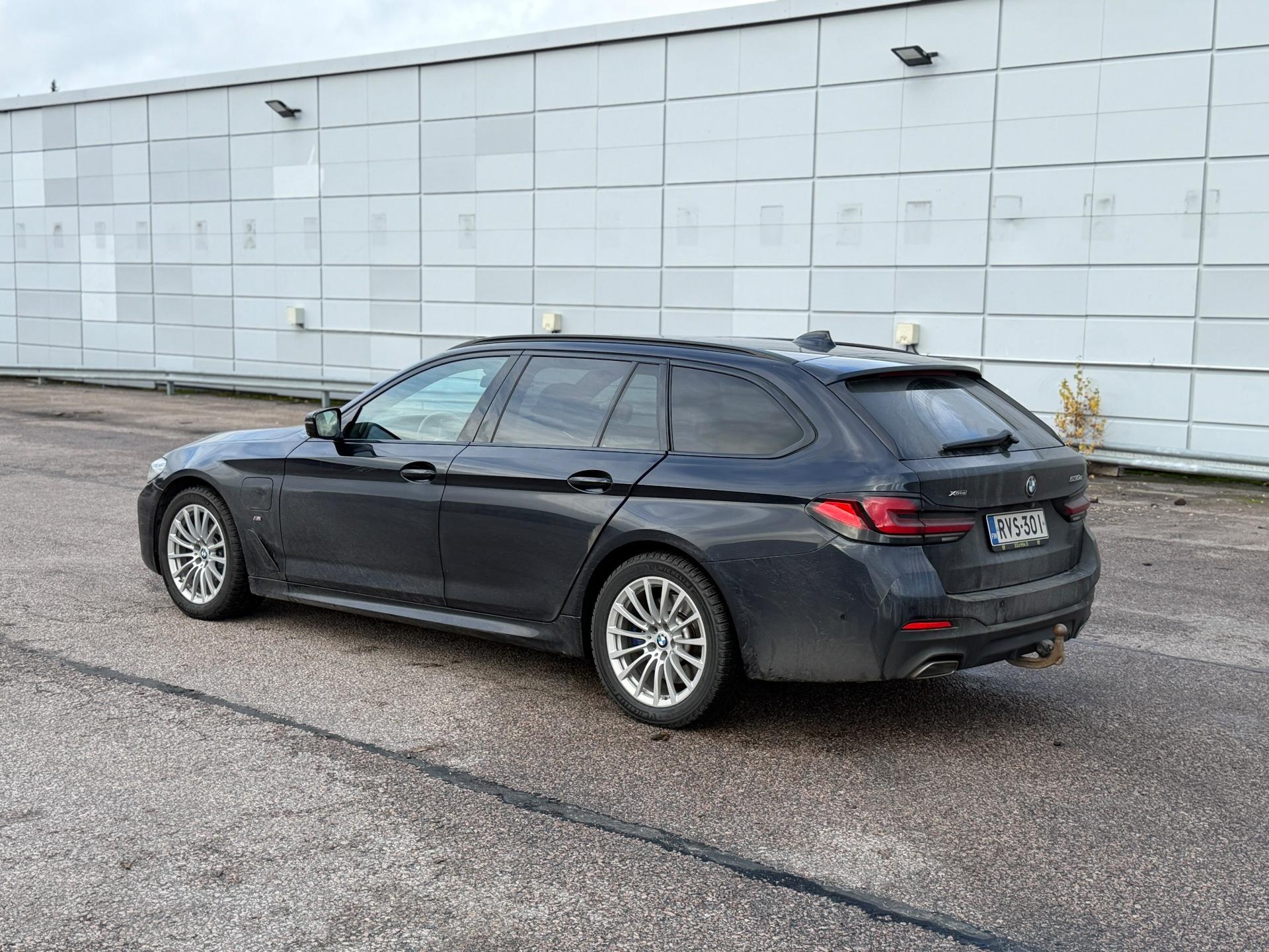 Näytä kaikki kuvat: 2020 BMW 530