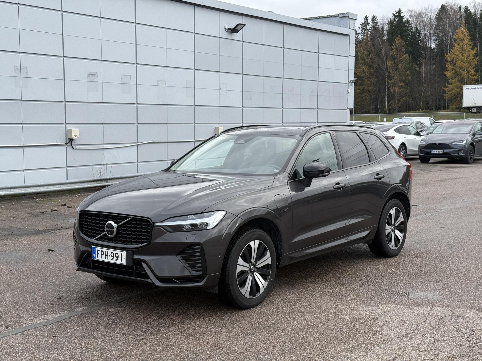 Pienoiskuva 2: 2023 Volvo XC60