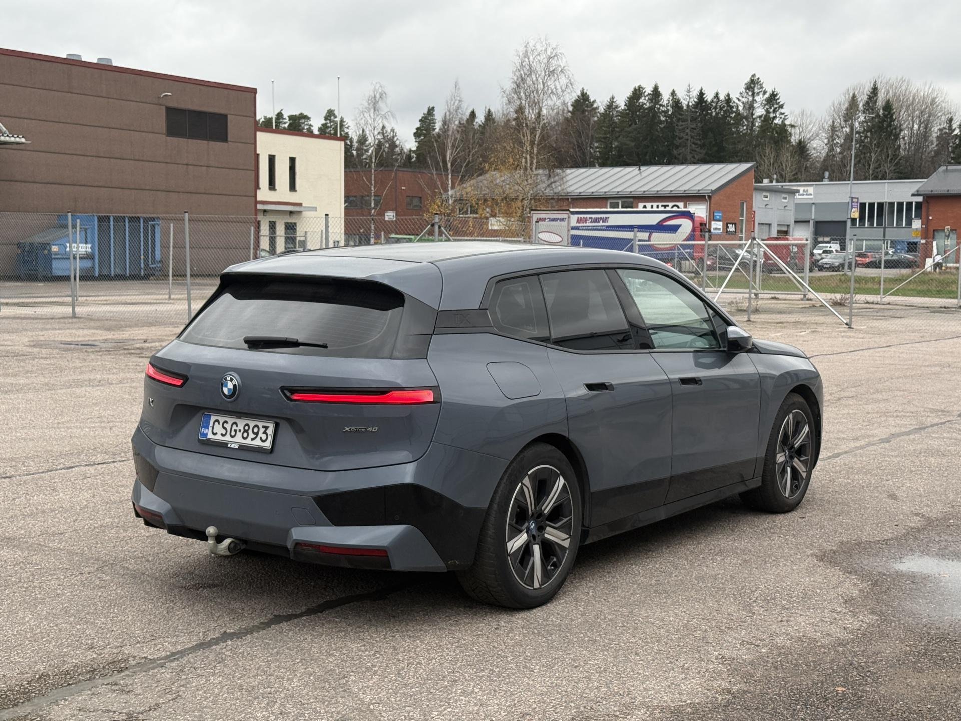 Näytä kaikki kuvat: 2022 BMW iX