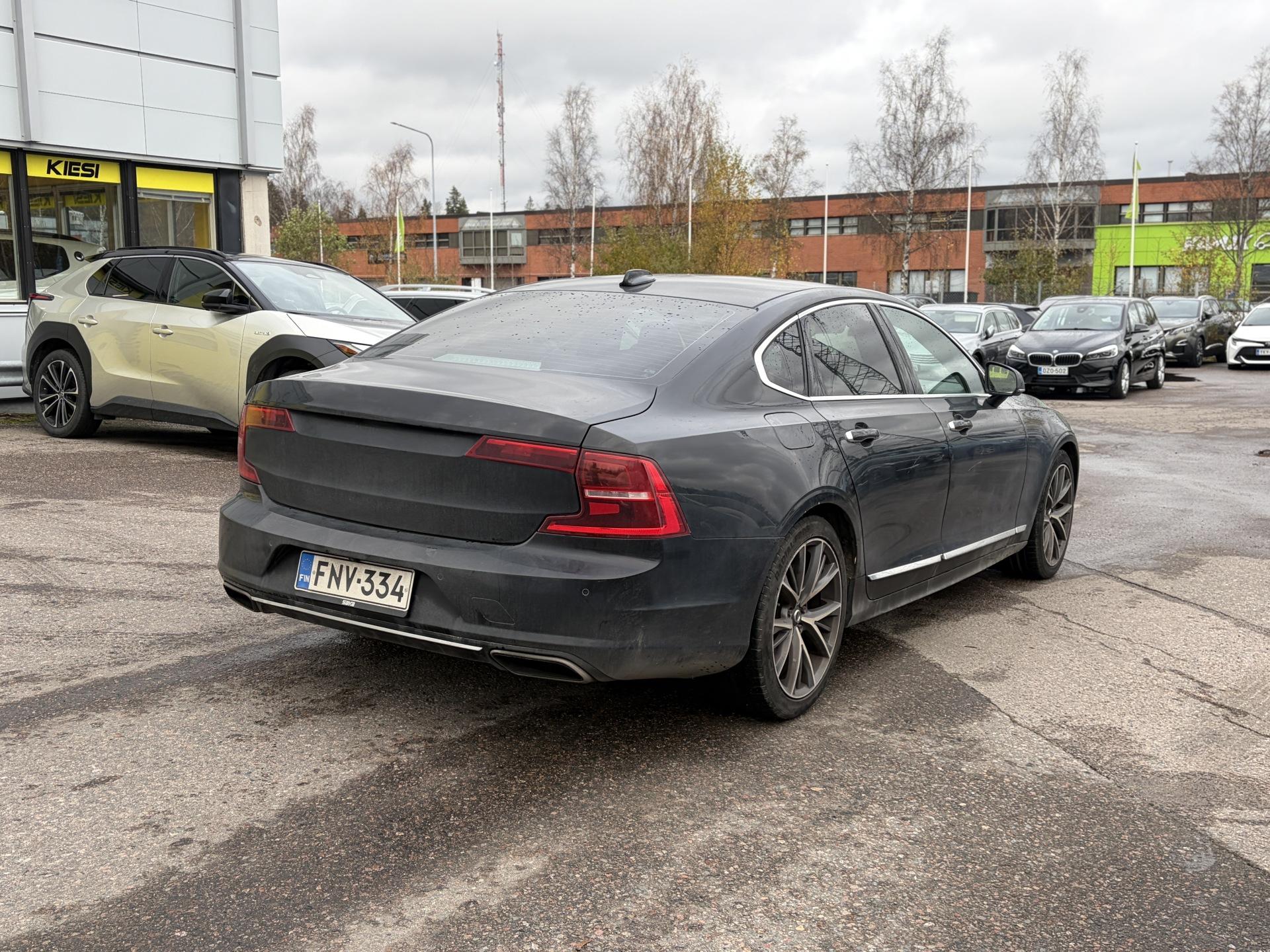Pienoiskuva 3: 2019 Volvo S90