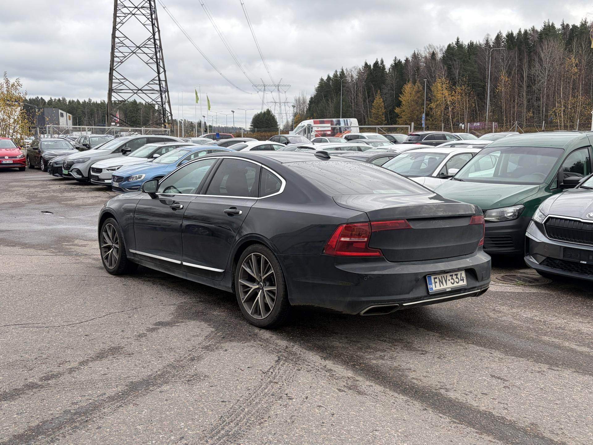 Näytä kaikki kuvat: 2019 Volvo S90