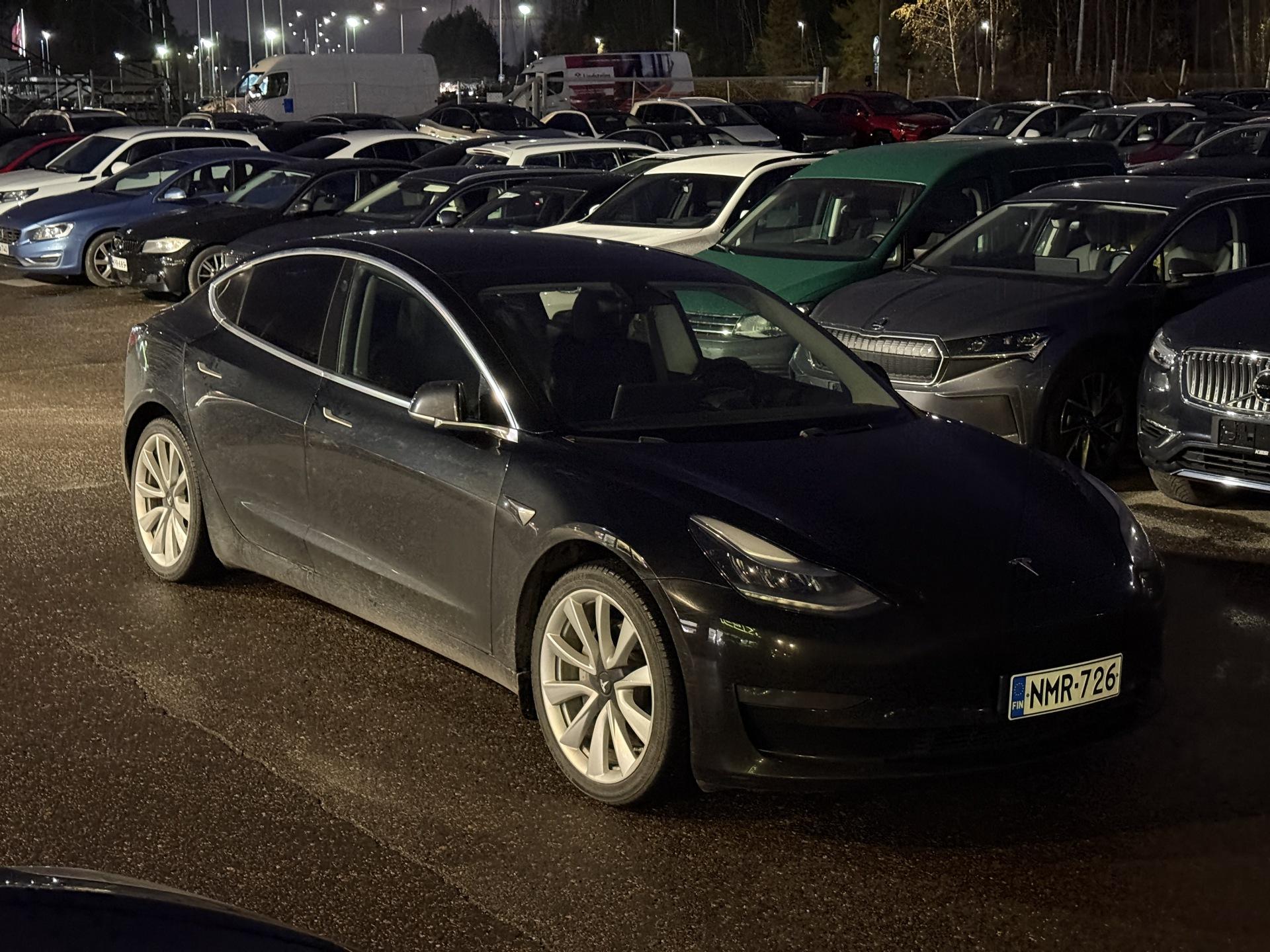 Pienoiskuva 2: 2019 Tesla Model 3