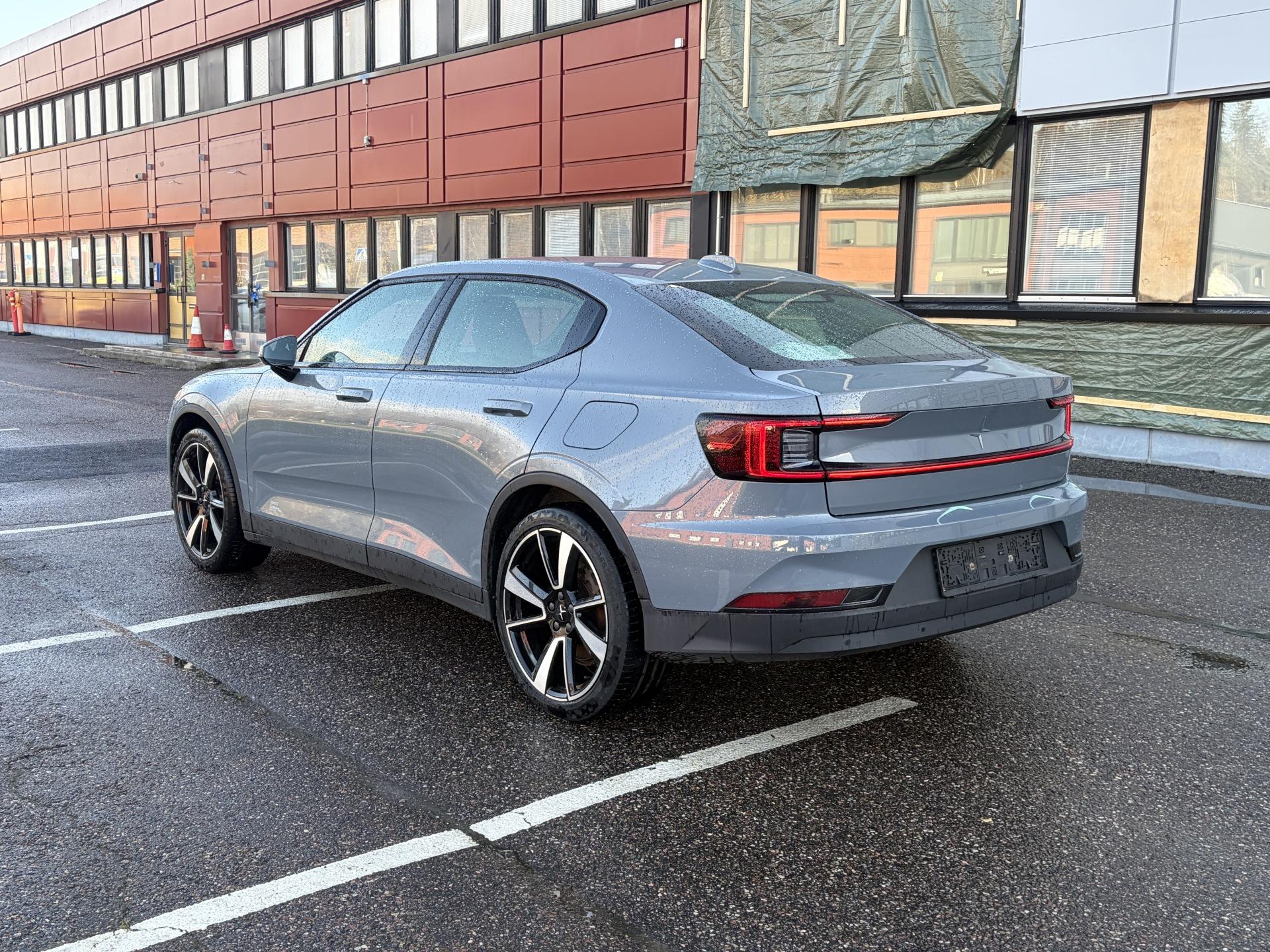 Näytä kaikki kuvat: 2022 Polestar 2