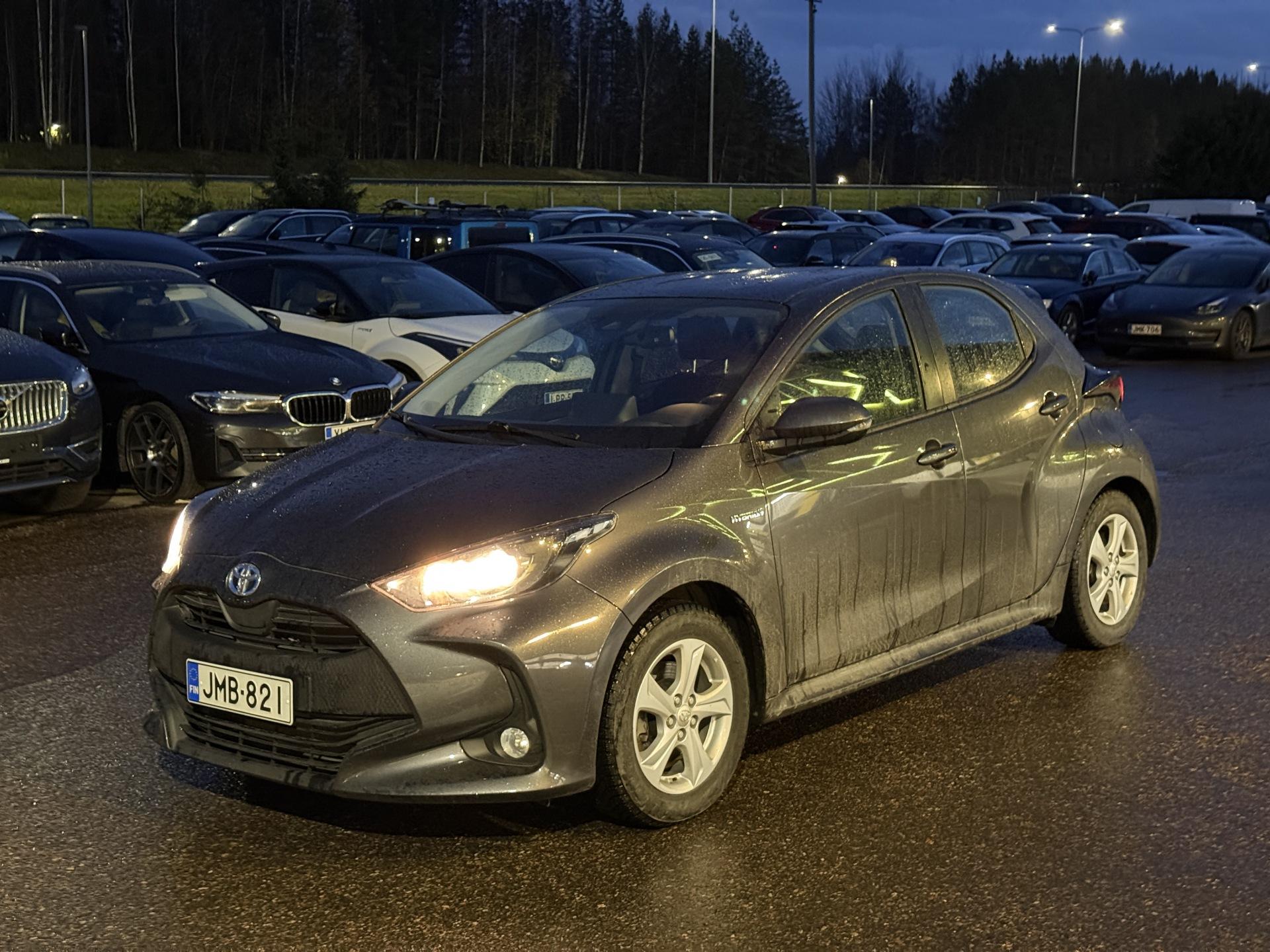 Pienoiskuva 3: 2021 Toyota Yaris