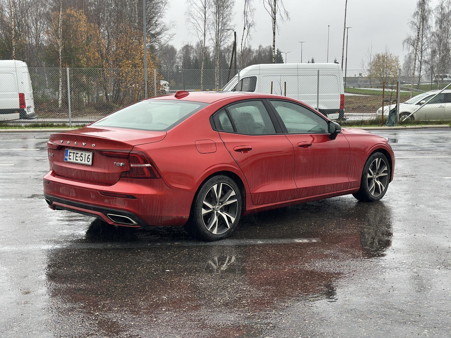 Näytä kaikki kuvat: 2020 Volvo S60
