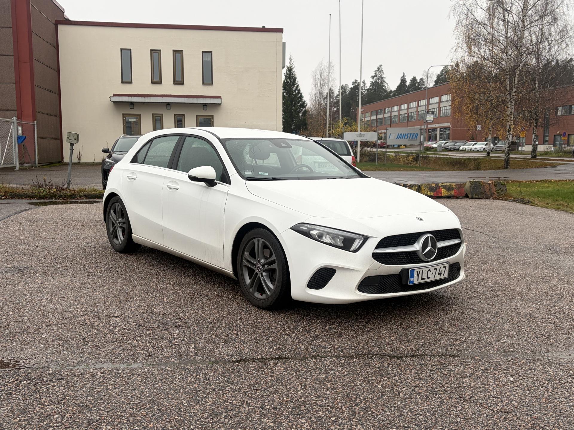 Pienoiskuva 3: 2019 Mercedes-Benz A