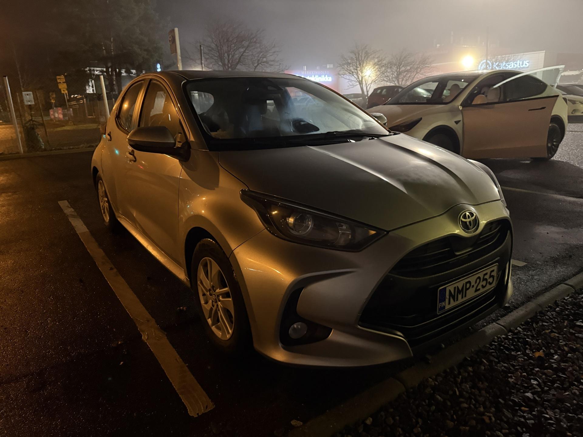 Pienoiskuva 3: 2022 Toyota Yaris