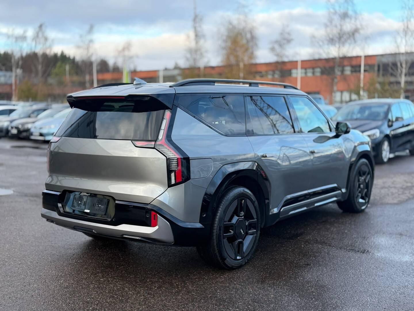 Näytä kaikki kuvat: 2024 Kia EV9