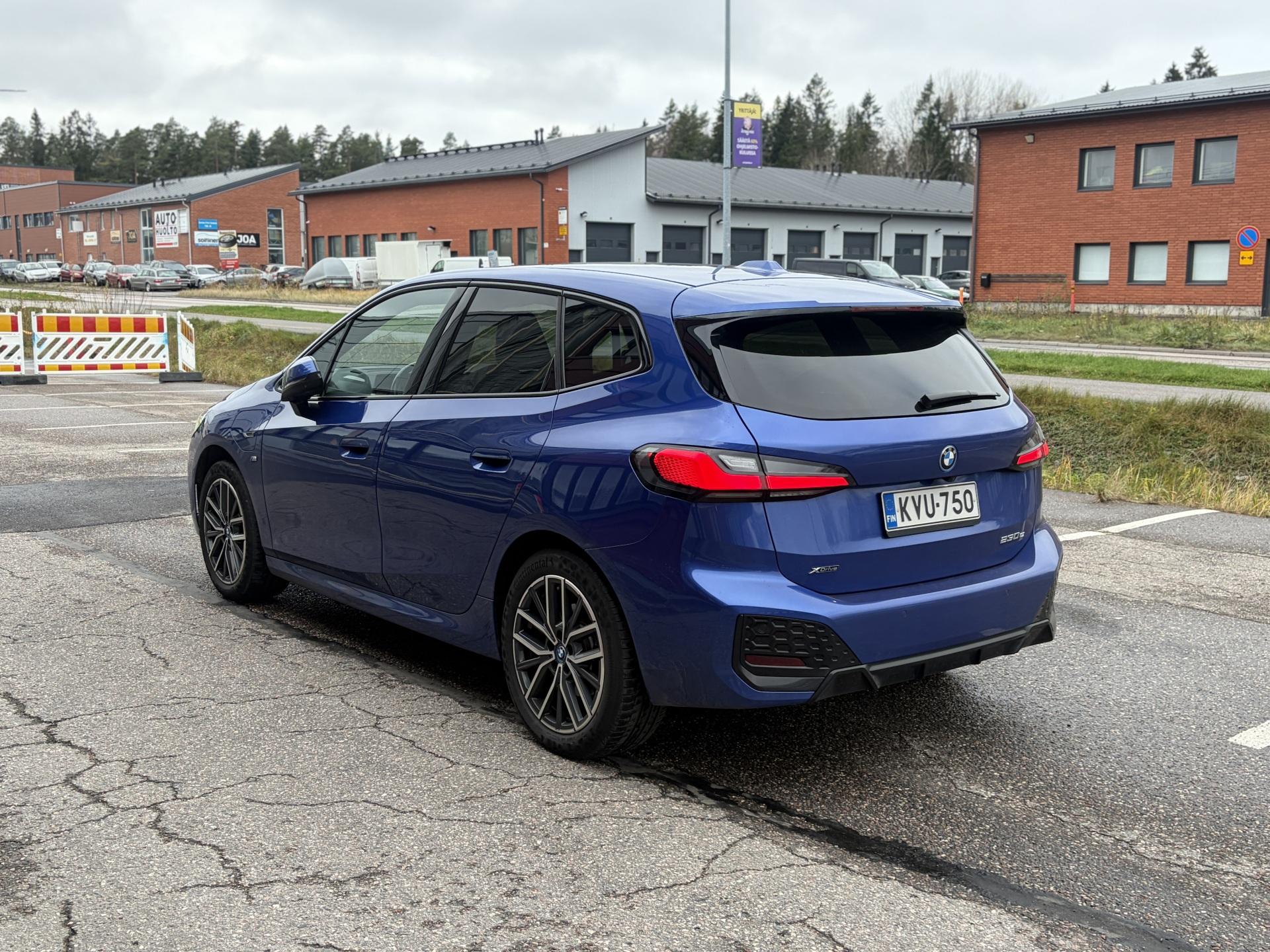 Pienoiskuva 3: 2023 BMW 230