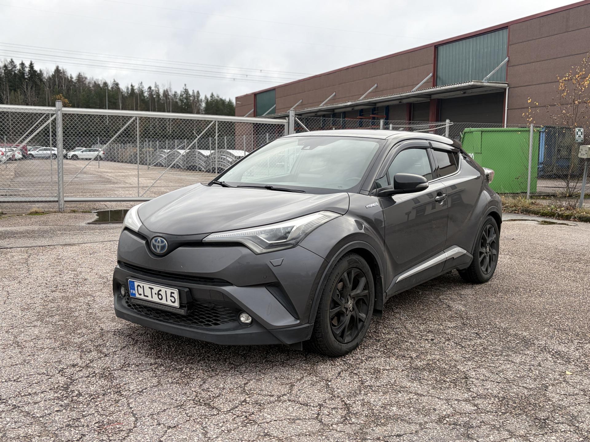 Pienoiskuva 2: 2018 Toyota C-HR
