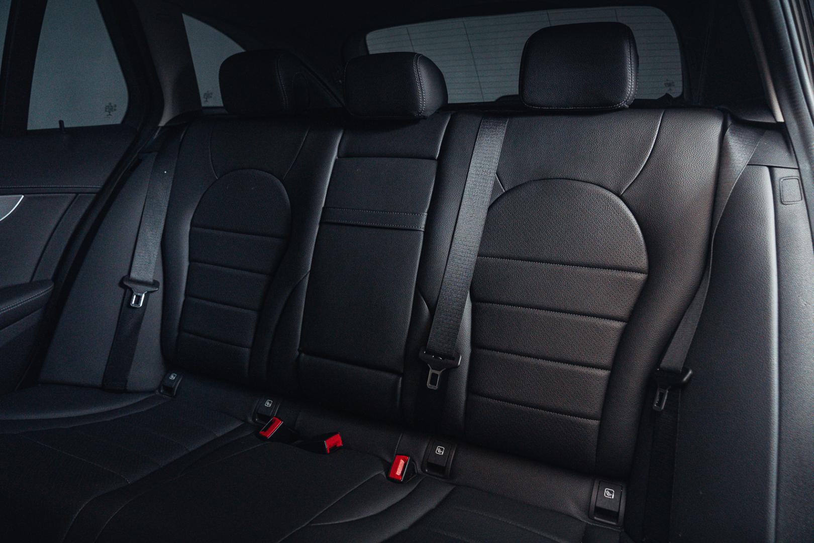 Mercedes-Benz C 300de AMG Line 2020, kuva 7/60