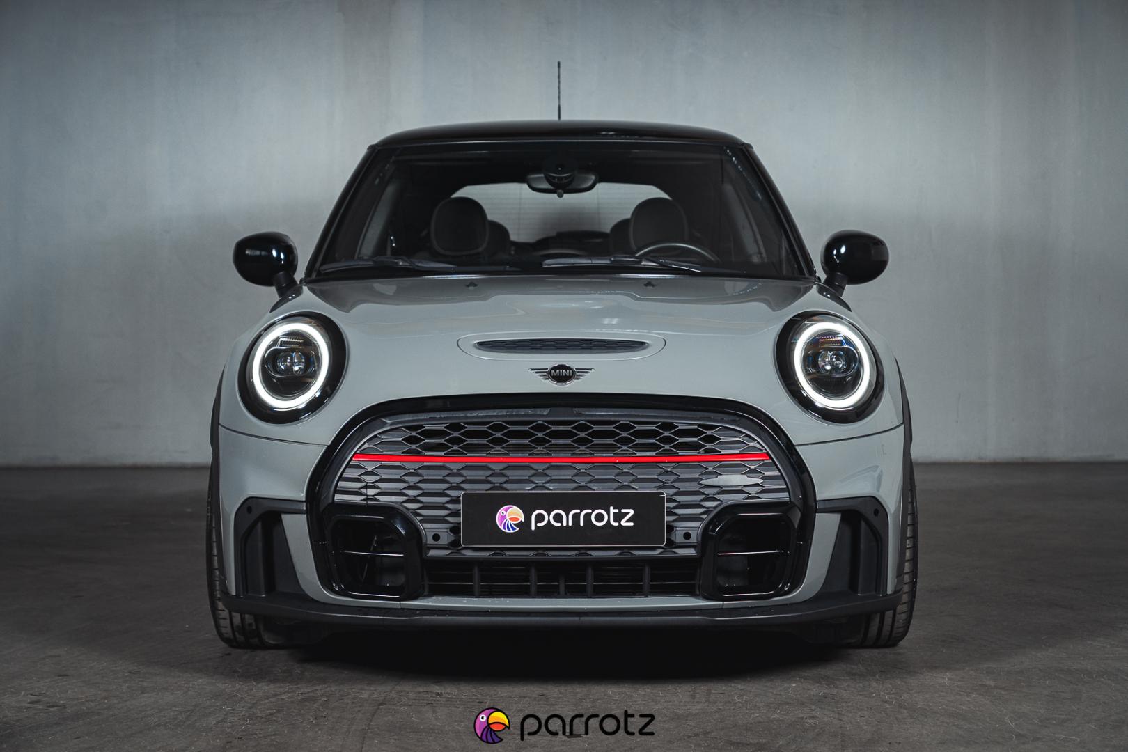 MINI Cooper Cooper SE 2022, kuva 2/20