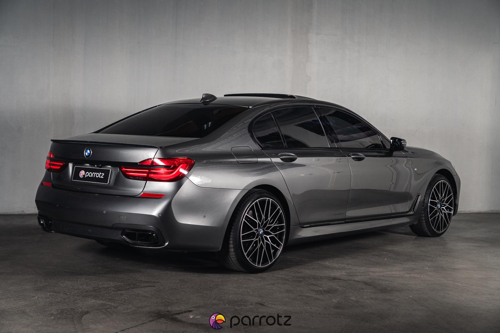BMW 730 d G11 Sedan xDrive M Sport 2016, kuva 4/22