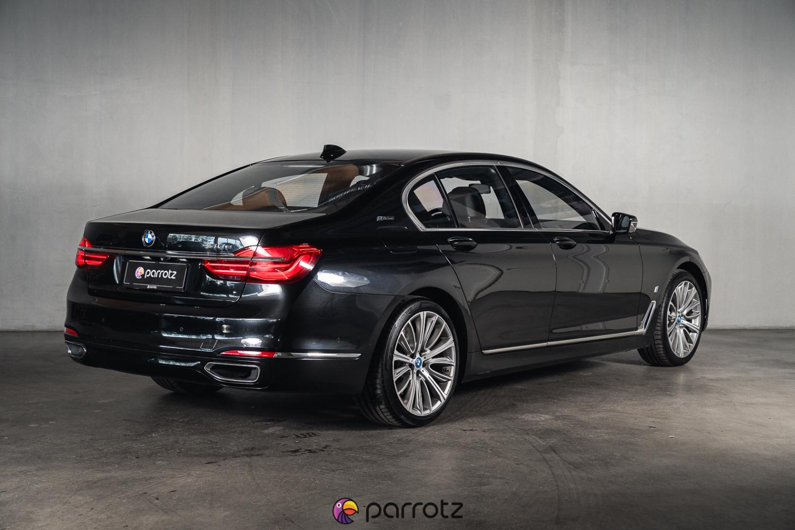 BMW 740 G11 740e 2017, kuva 5/42