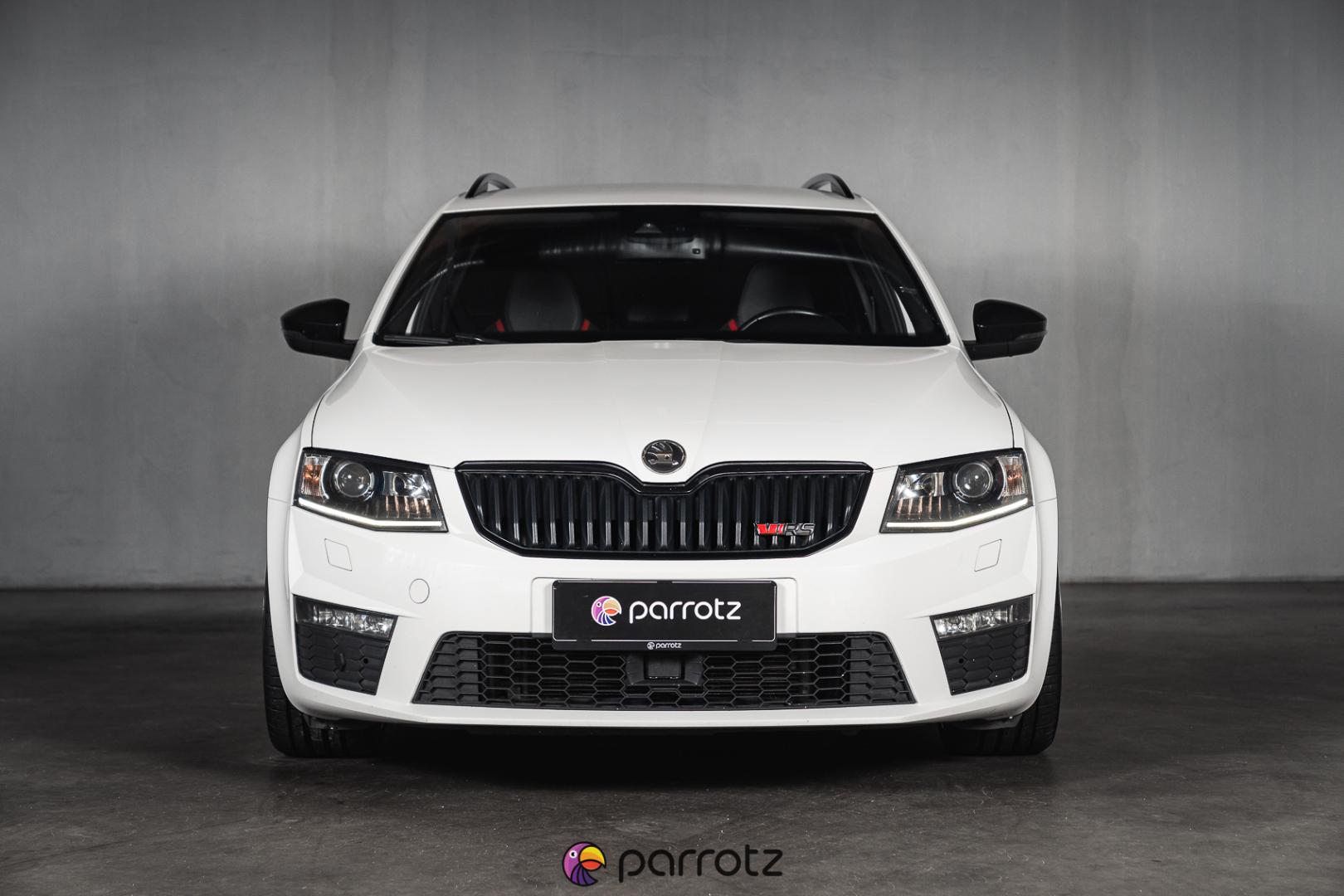 Skoda Octavia RS 2.0TDI Combi 2014, kuva 2/20
