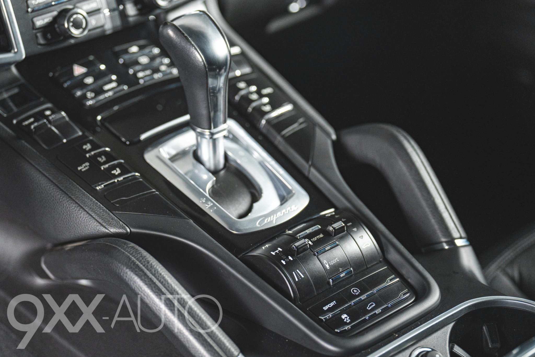 Musta Porsche Cayenne Diesel Tiptronic *Musta, Musta, Mustat*