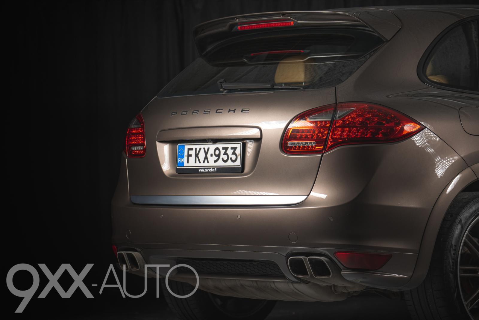 Ruskea Porsche Cayenne V6 3.0 TDI Tiptronic *Huippuvarusteet!*