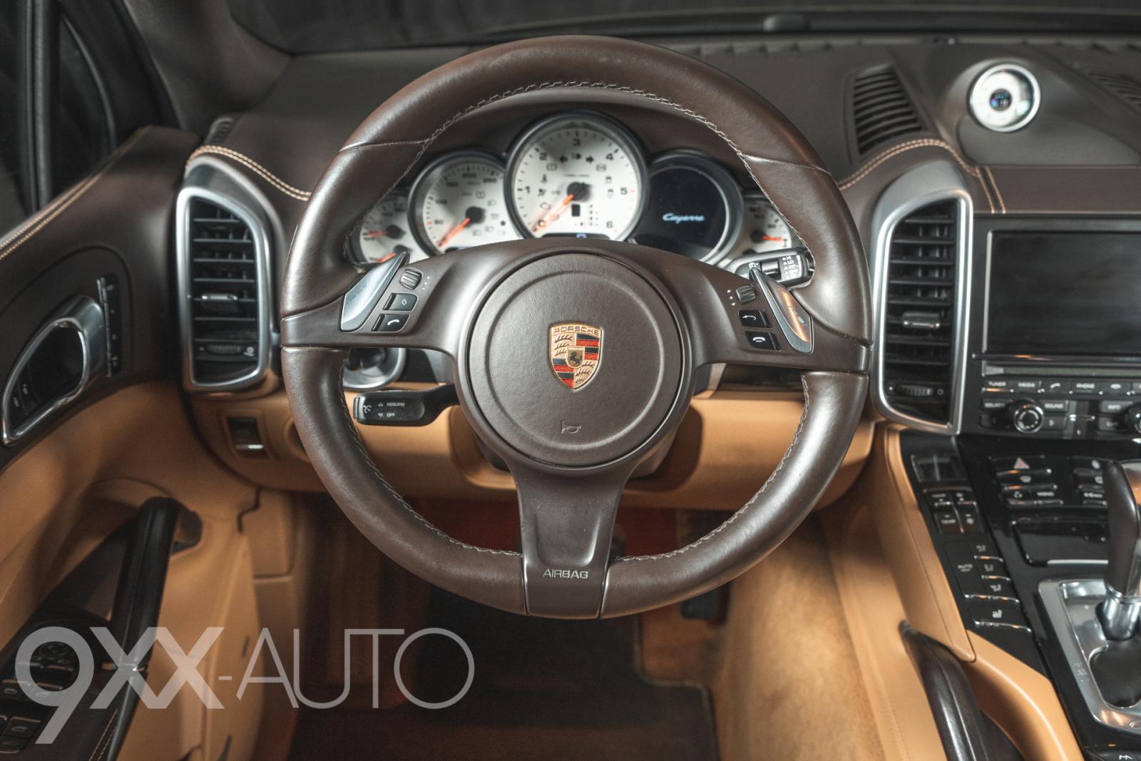 Ruskea Porsche Cayenne V6 3.0 TDI Tiptronic *Huippuvarusteet!*
