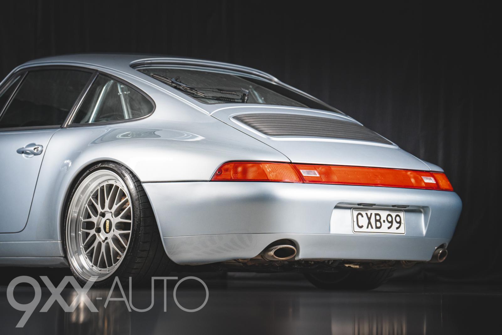 Harmaa Porsche 911 993 Coupe *Takaveto, Manuaali, Kuppipenkit*
