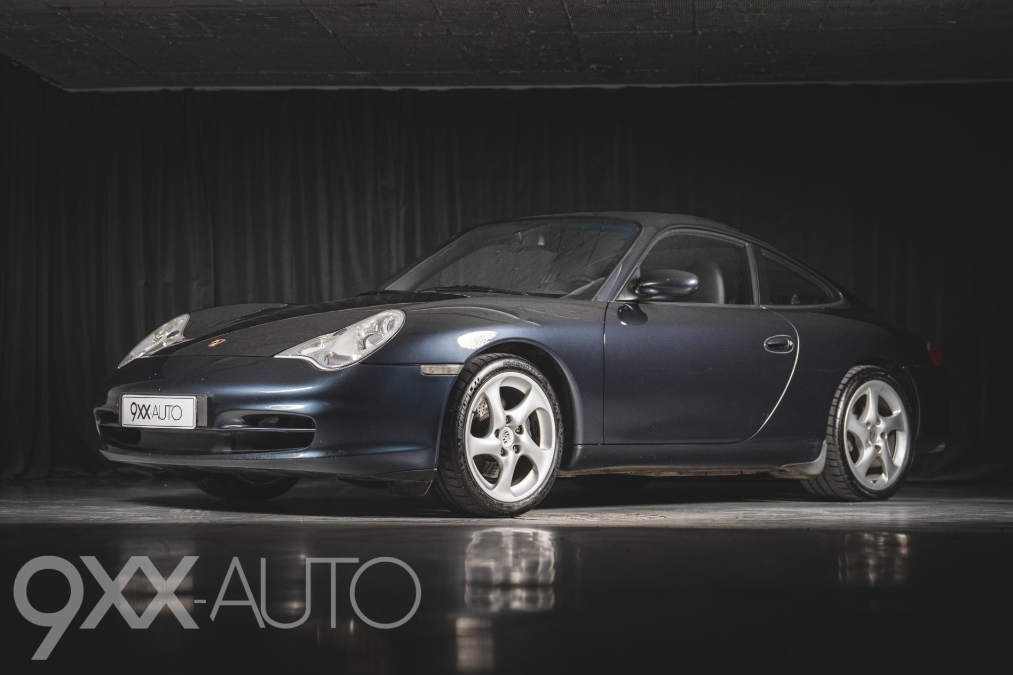 Musta Porsche 911 996.2 Manuaali, Takaveto!