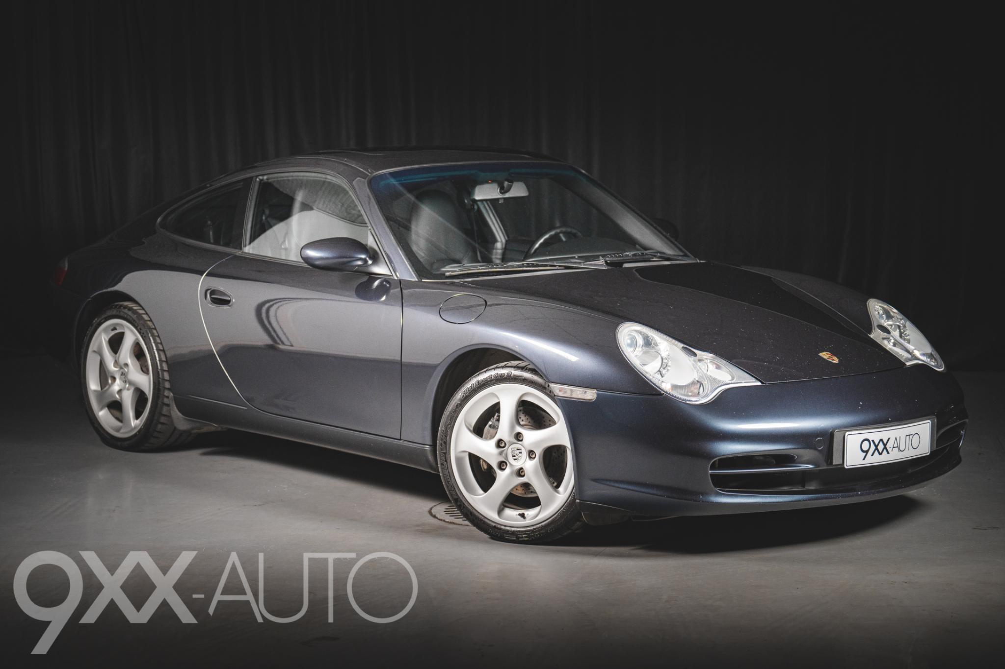 Musta Porsche 911 996.2 Manuaali, Takaveto!