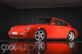 Punainen Porsche 911 993 Tiptronic