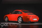 Punainen Porsche 911 993 Tiptronic