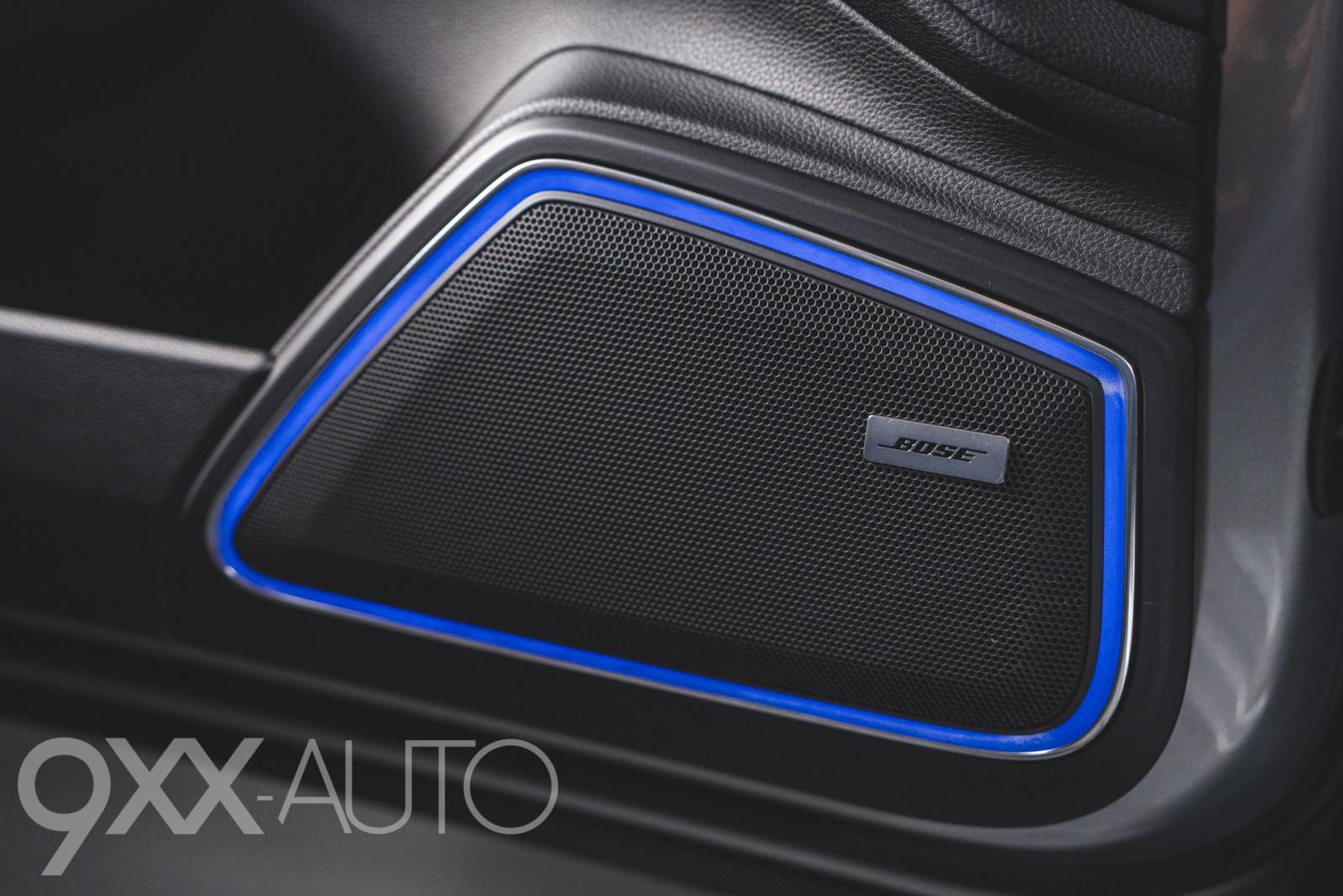 Harmaa Porsche Panamera 4 e-Hybrid *Huippuvarusteet!* *Nelipyöräohjaus!*