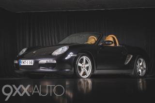 Musta Porsche Boxster