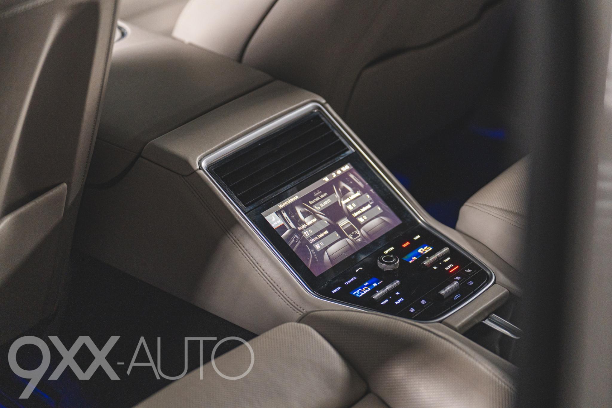Harmaa Porsche Panamera Turbo S e-Hybrid *Techart Grand GT*