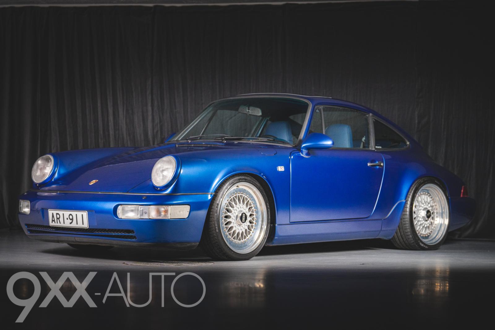 Sininen Porsche 911 964 C2 Manuaali *Suomiauto!*