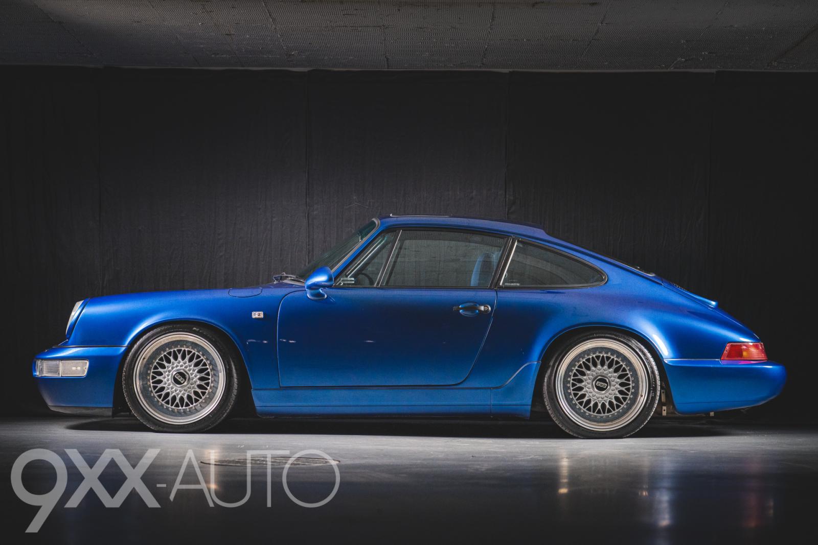 Sininen Porsche 911 964 C2 Manuaali *Suomiauto!*