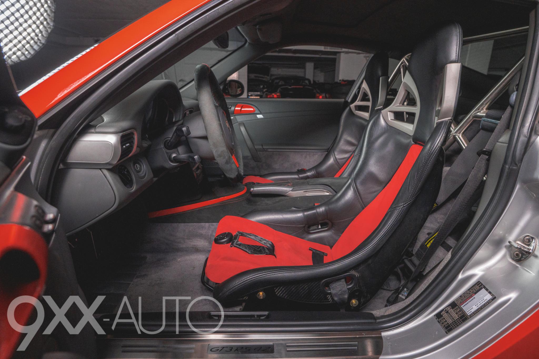 Hopea Porsche 911 GT3 RS 4.2  Albert Motorsport
