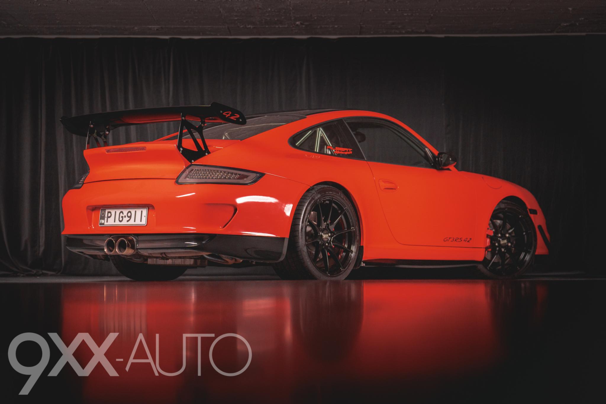 Hopea Porsche 911 GT3 RS 4.2  Albert Motorsport