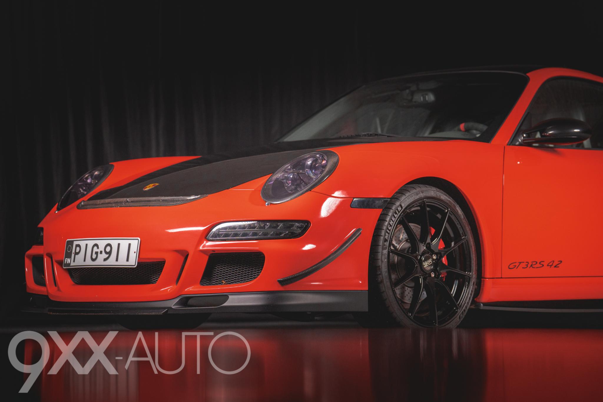 Hopea Porsche 911 GT3 RS 4.2  Albert Motorsport