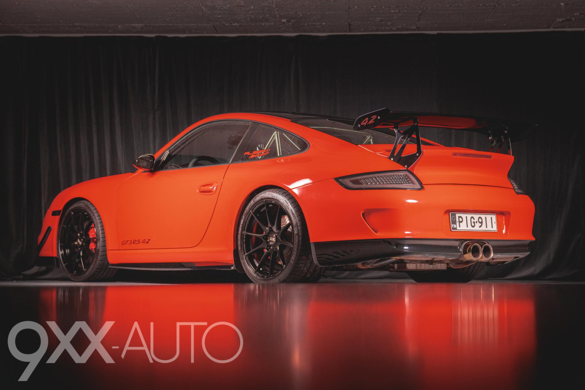 Hopea Porsche 911 GT3 RS 4.2  Albert Motorsport