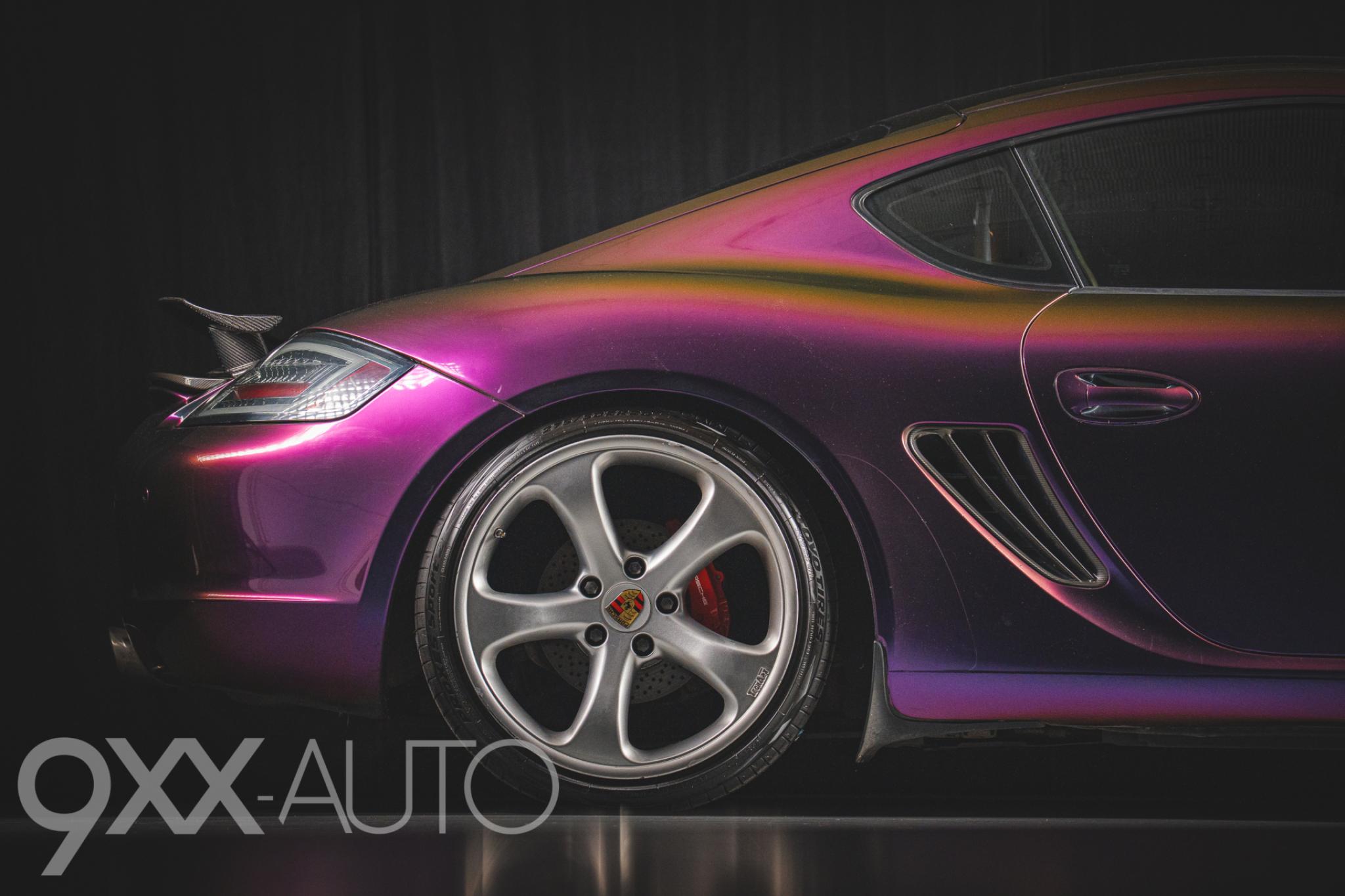 Musta Porsche Cayman S 3.4 Manuaali