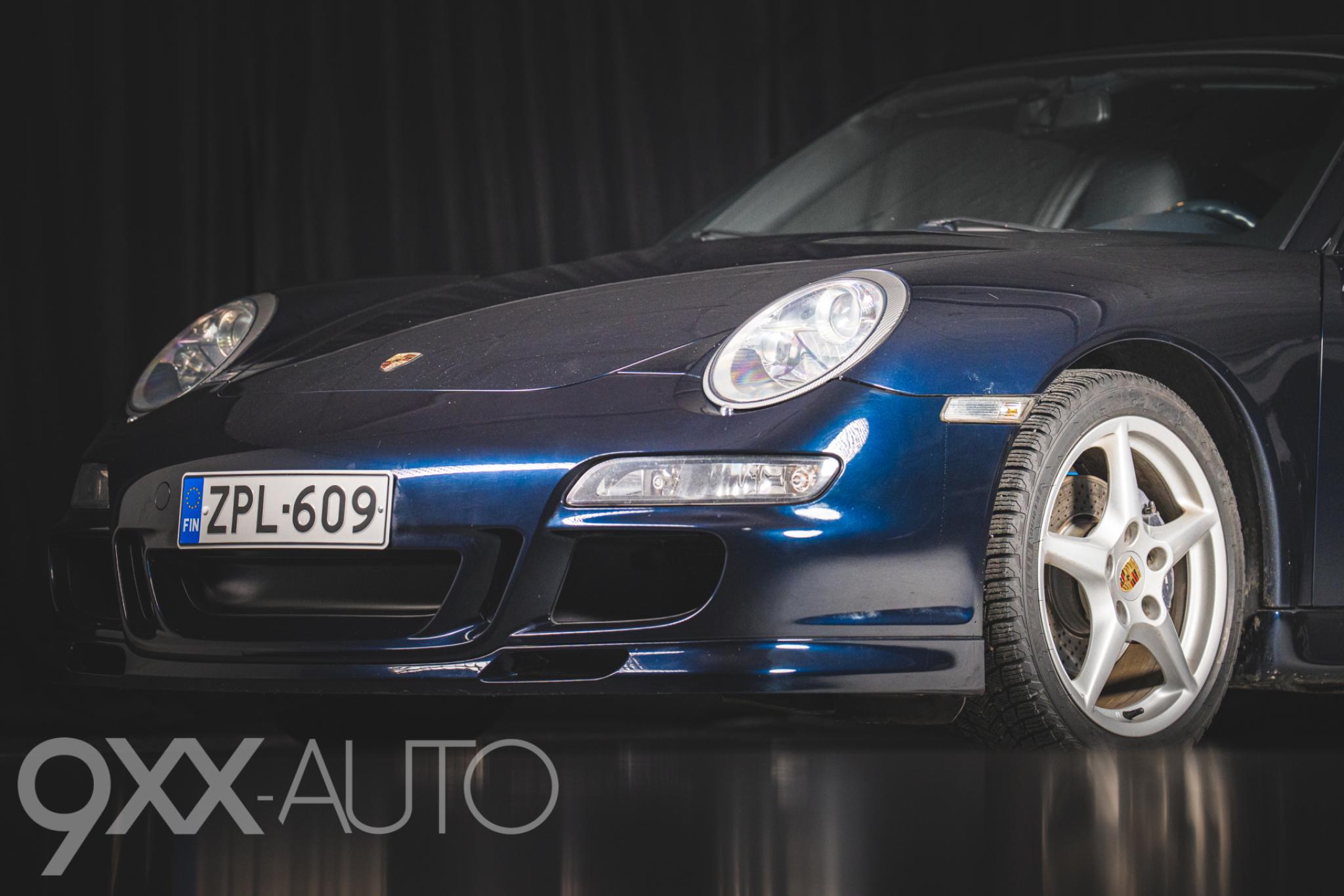 Sininen Porsche 911 C2 Manuaali Aerokit 