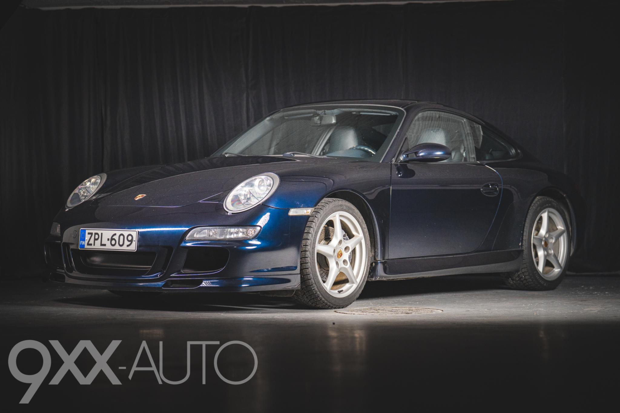 Sininen Porsche 911 C2 Manuaali Aerokit 