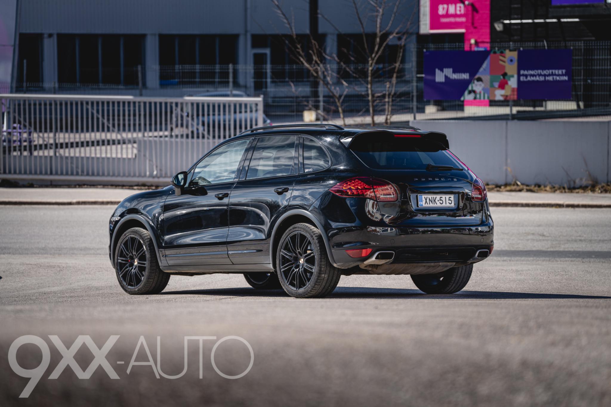 Musta Porsche Cayenne Diesel Tiptronic *Musta, Musta, Mustat*