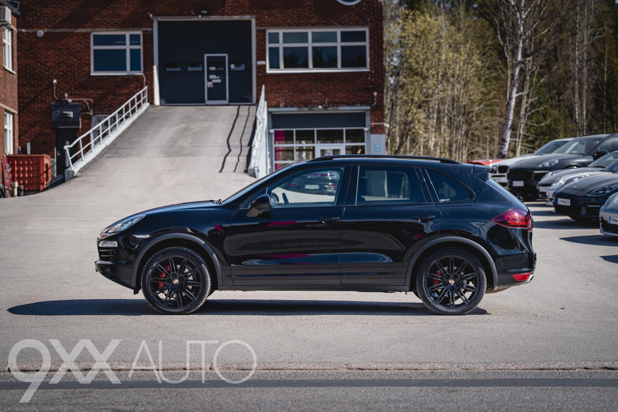 Musta Porsche Cayenne Diesel Tiptronic *Musta, Musta, Mustat*