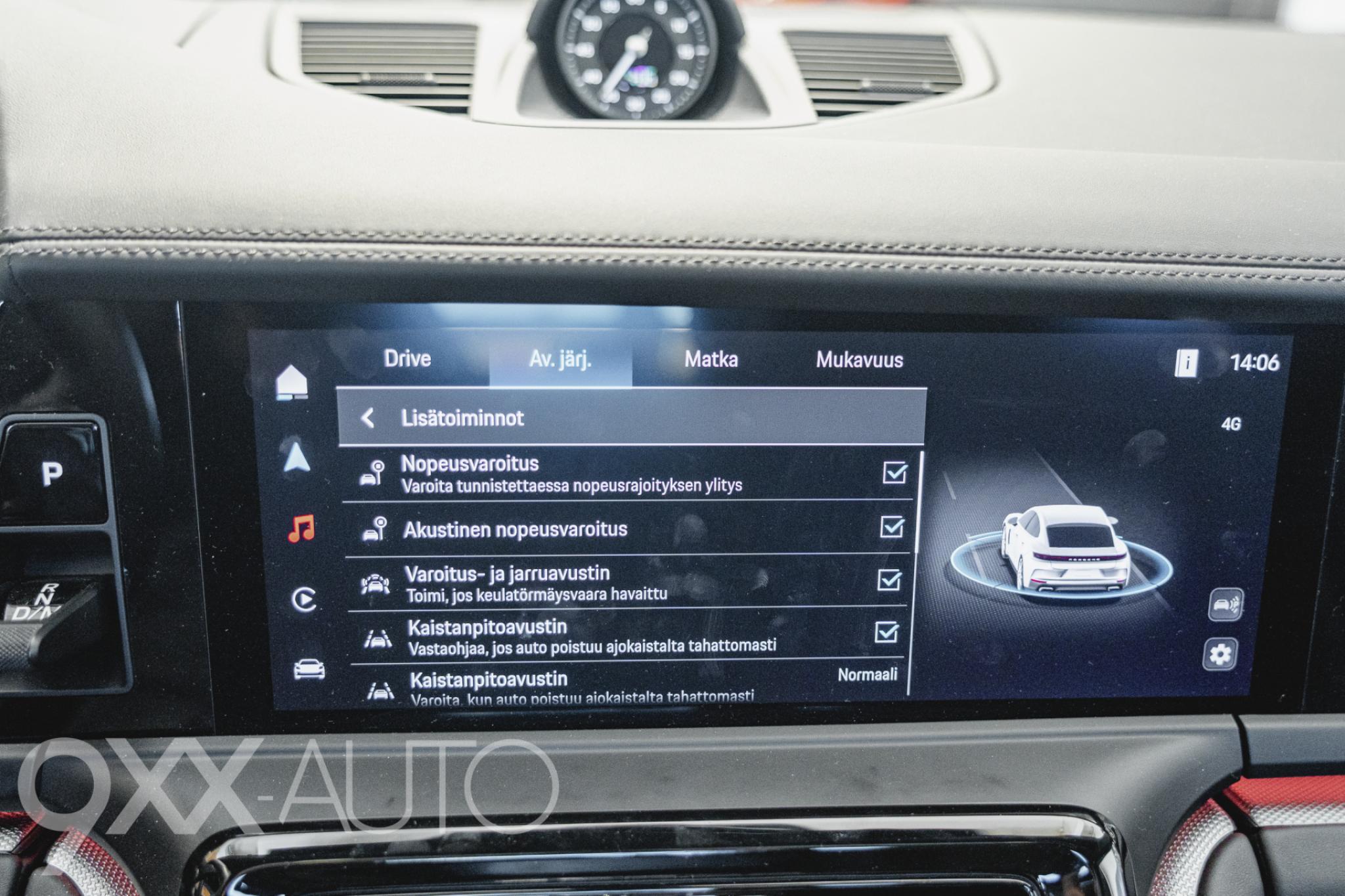 Musta Porsche Panamera 4 E Hybrid *Korkeantason varustelu!* Matrix valot // 360 kamera // Panorama lasikatto // Adapt Cruise