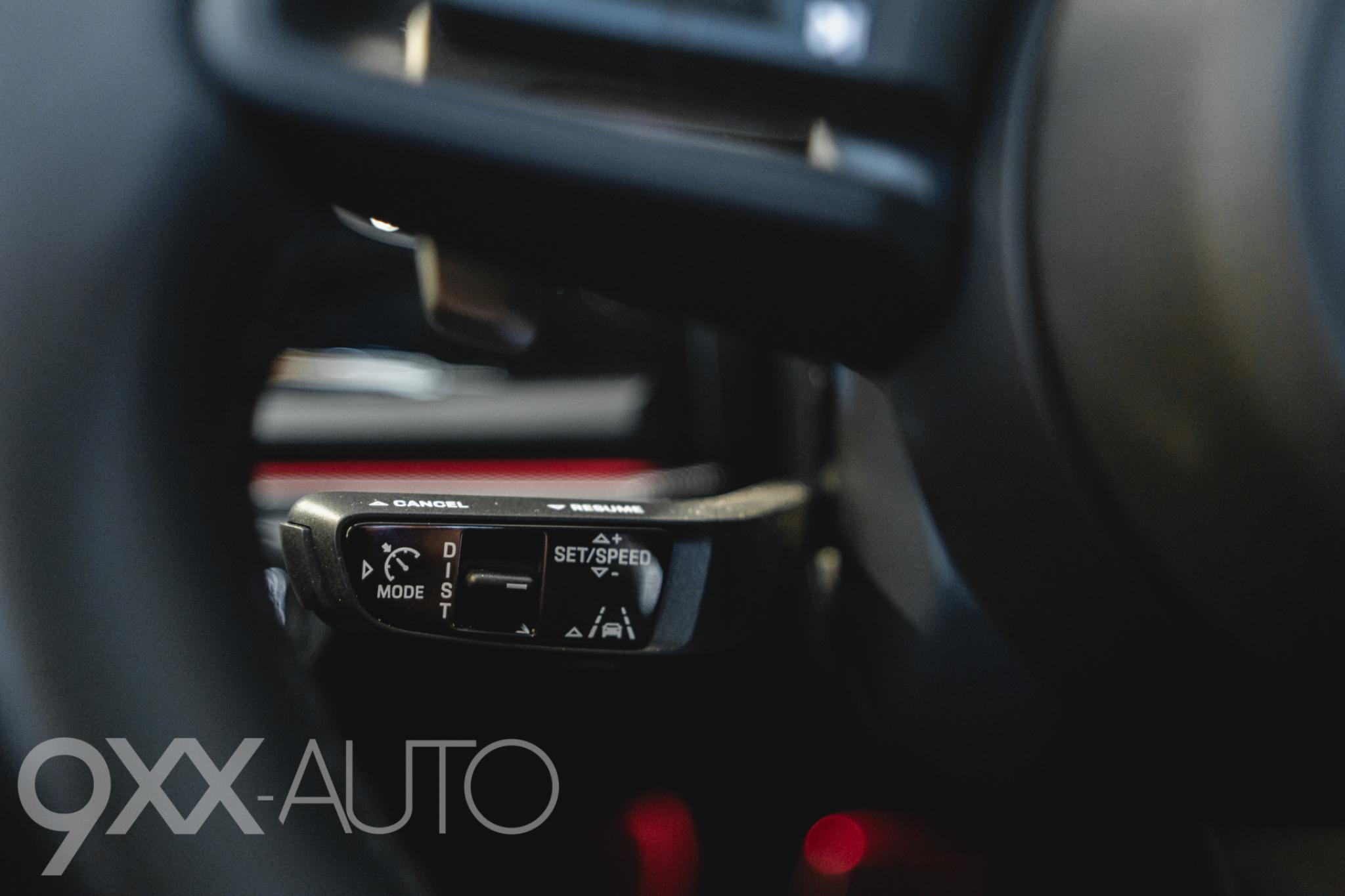 Musta Porsche Panamera 4 E Hybrid *Korkeantason varustelu!* Matrix valot // 360 kamera // Panorama lasikatto // Adapt Cruise