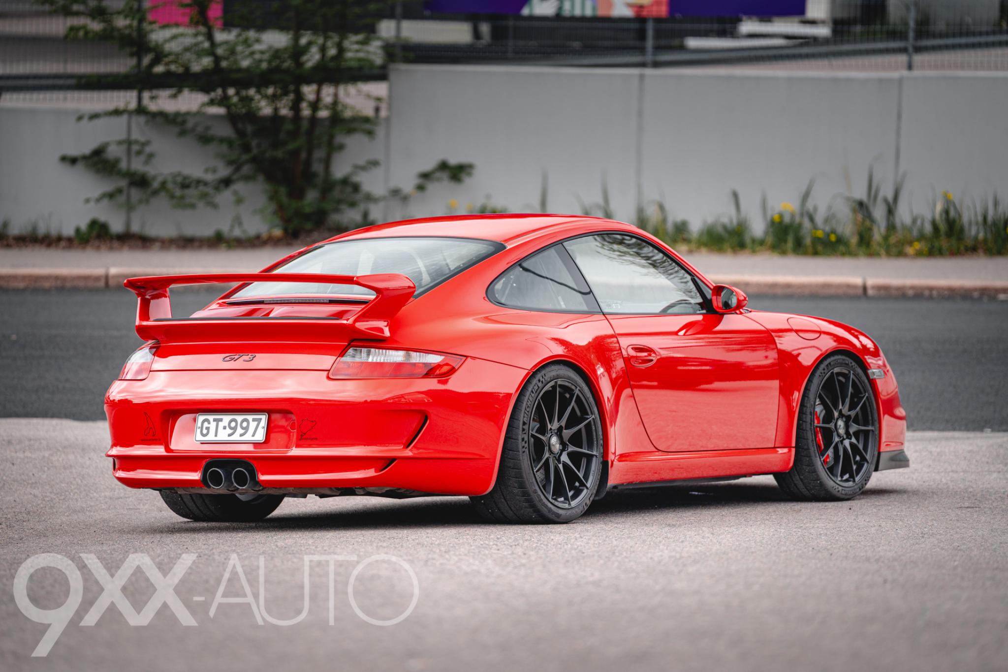 Punainen Porsche 911 997 GT3 Clubsport