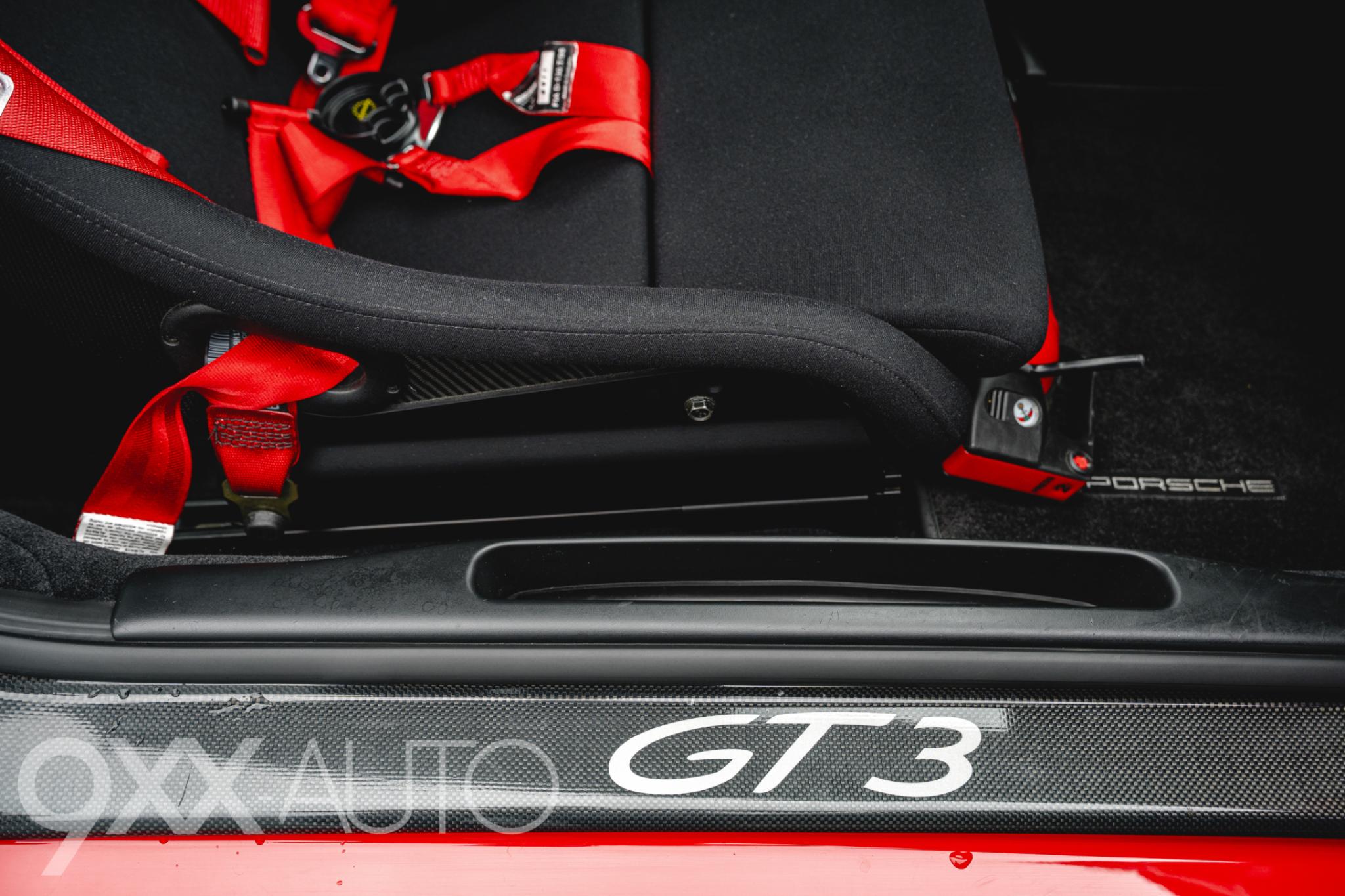 Punainen Porsche 911 997 GT3 Clubsport