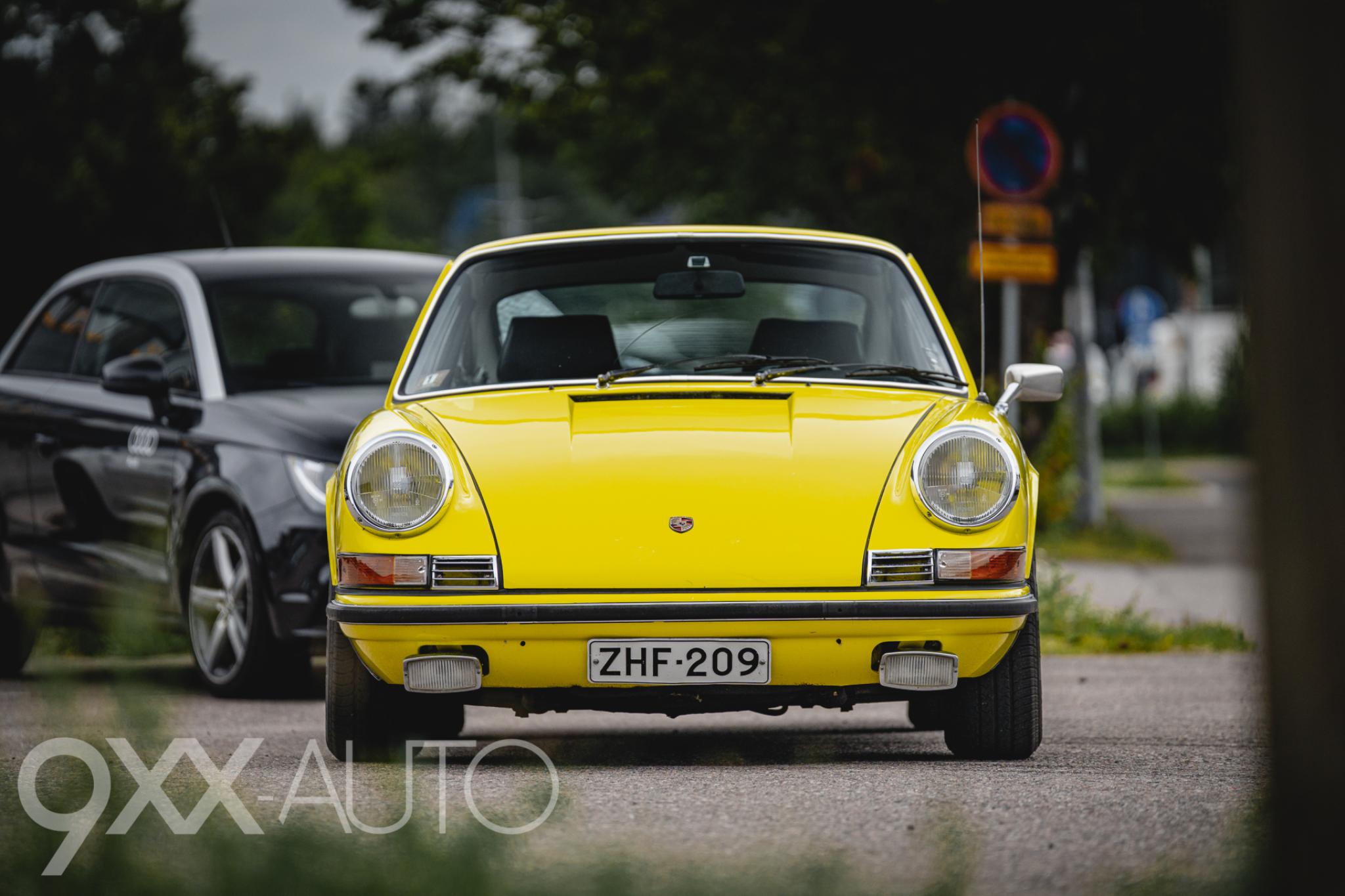 Keltainen Porsche 911 911T 2.4 Coupé 1972